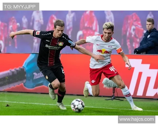 勒沃库森遭遇连败，德甲排名急剧下滑，危机时刻如何破局？